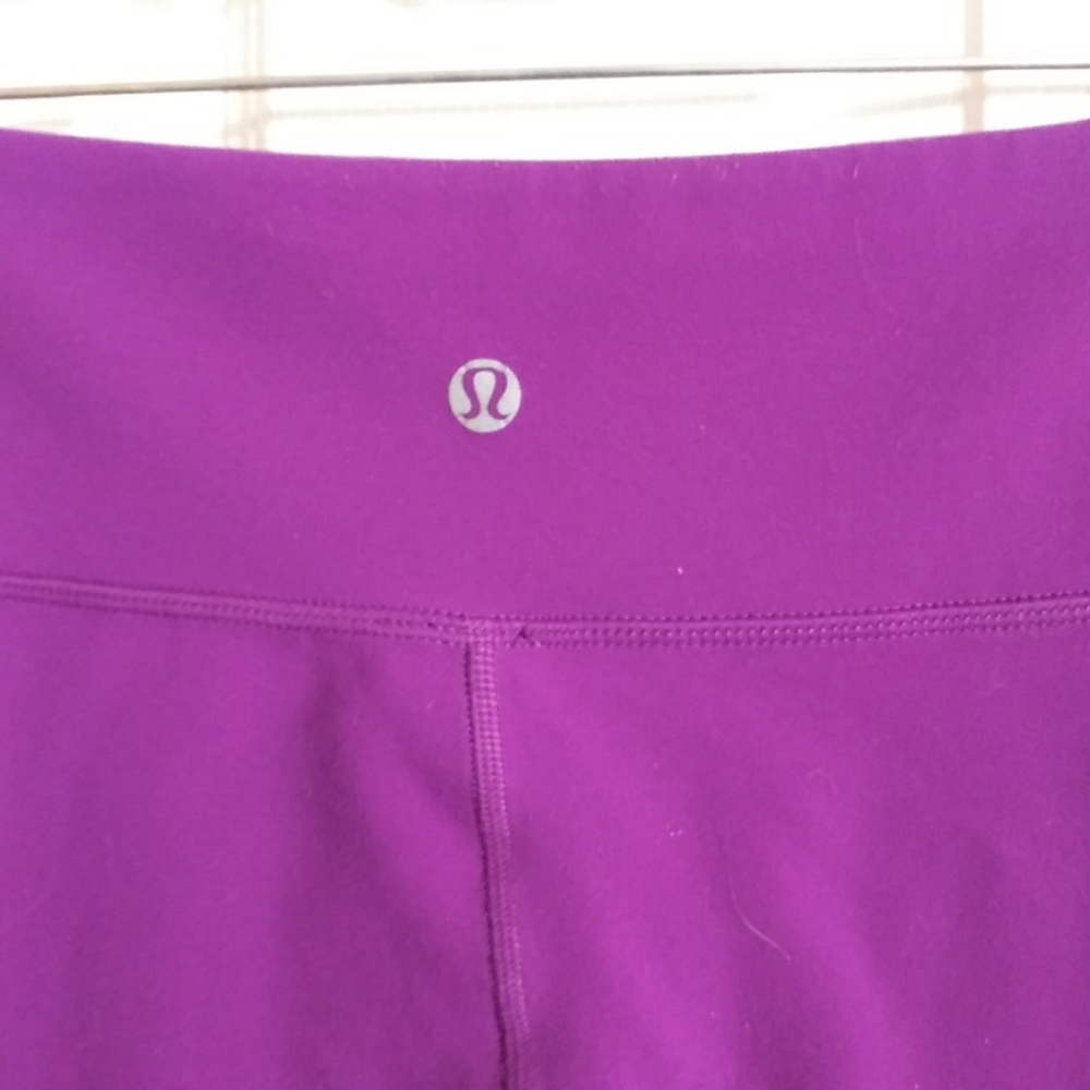 Lululemon purple leggings